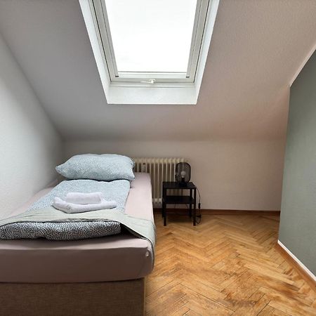 Comfortable Shared Apartment With Private Room In Wesseling Luaran gambar