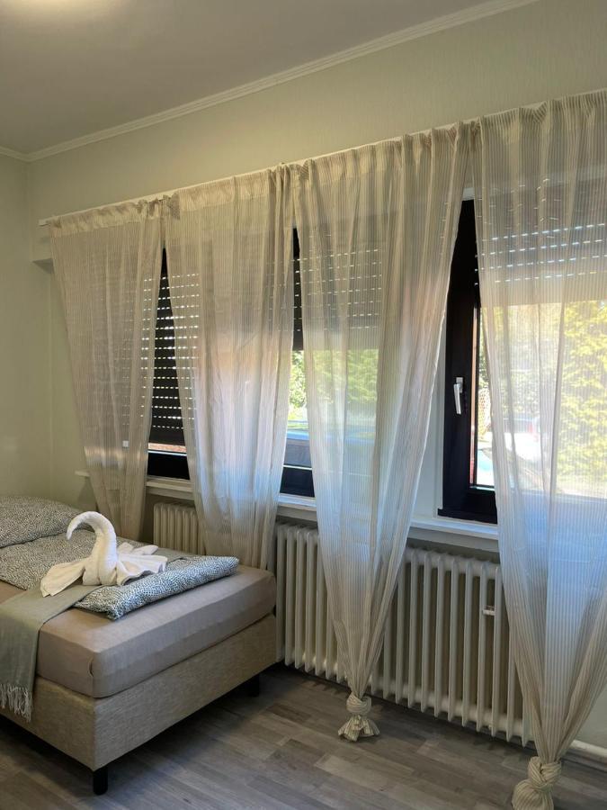 Comfortable Shared Apartment With Private Room In Wesseling Luaran gambar