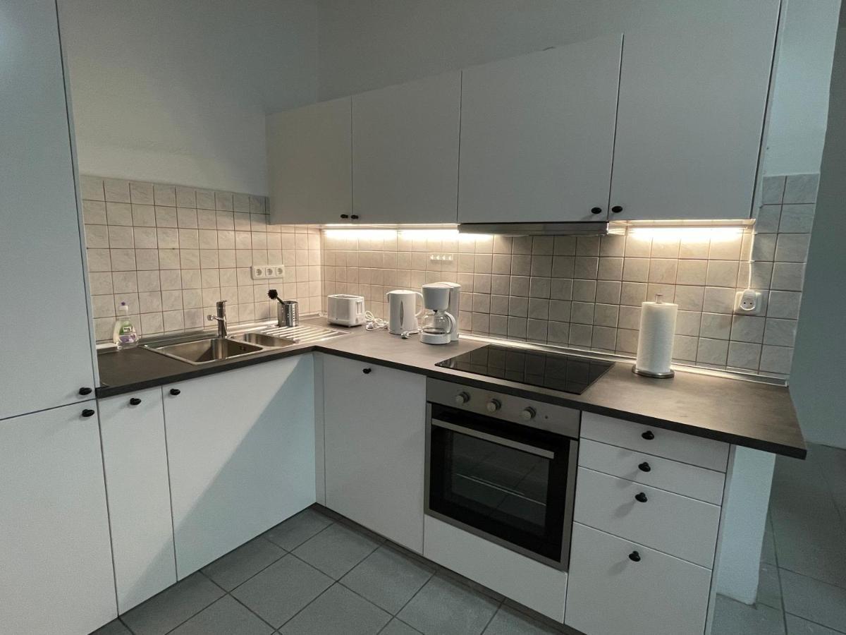 Comfortable Shared Apartment With Private Room In Wesseling Luaran gambar
