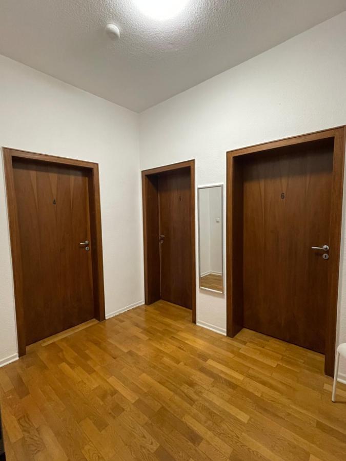 Comfortable Shared Apartment With Private Room In Wesseling Luaran gambar