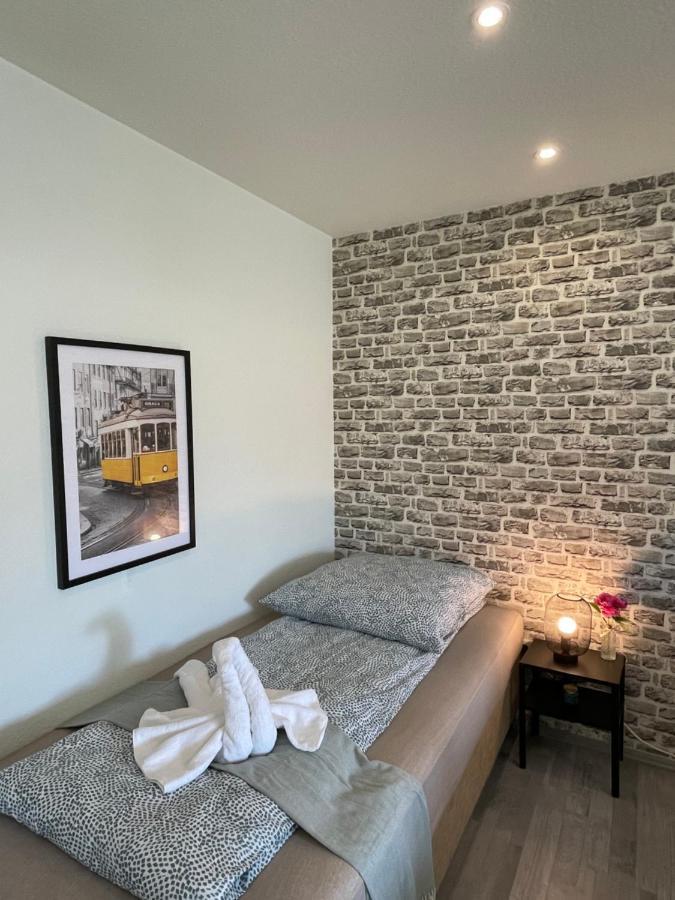 Comfortable Shared Apartment With Private Room In Wesseling Luaran gambar