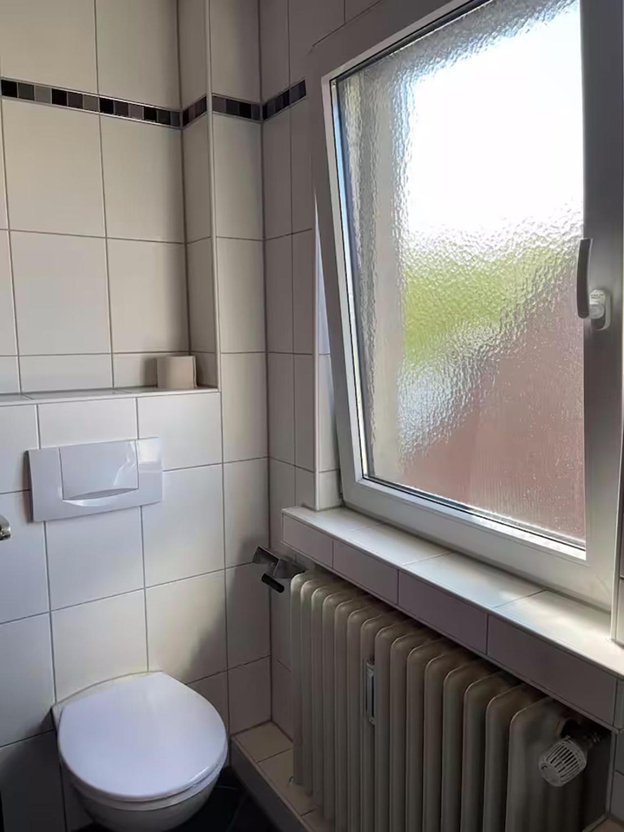 Comfortable Shared Apartment With Private Room In Wesseling Luaran gambar
