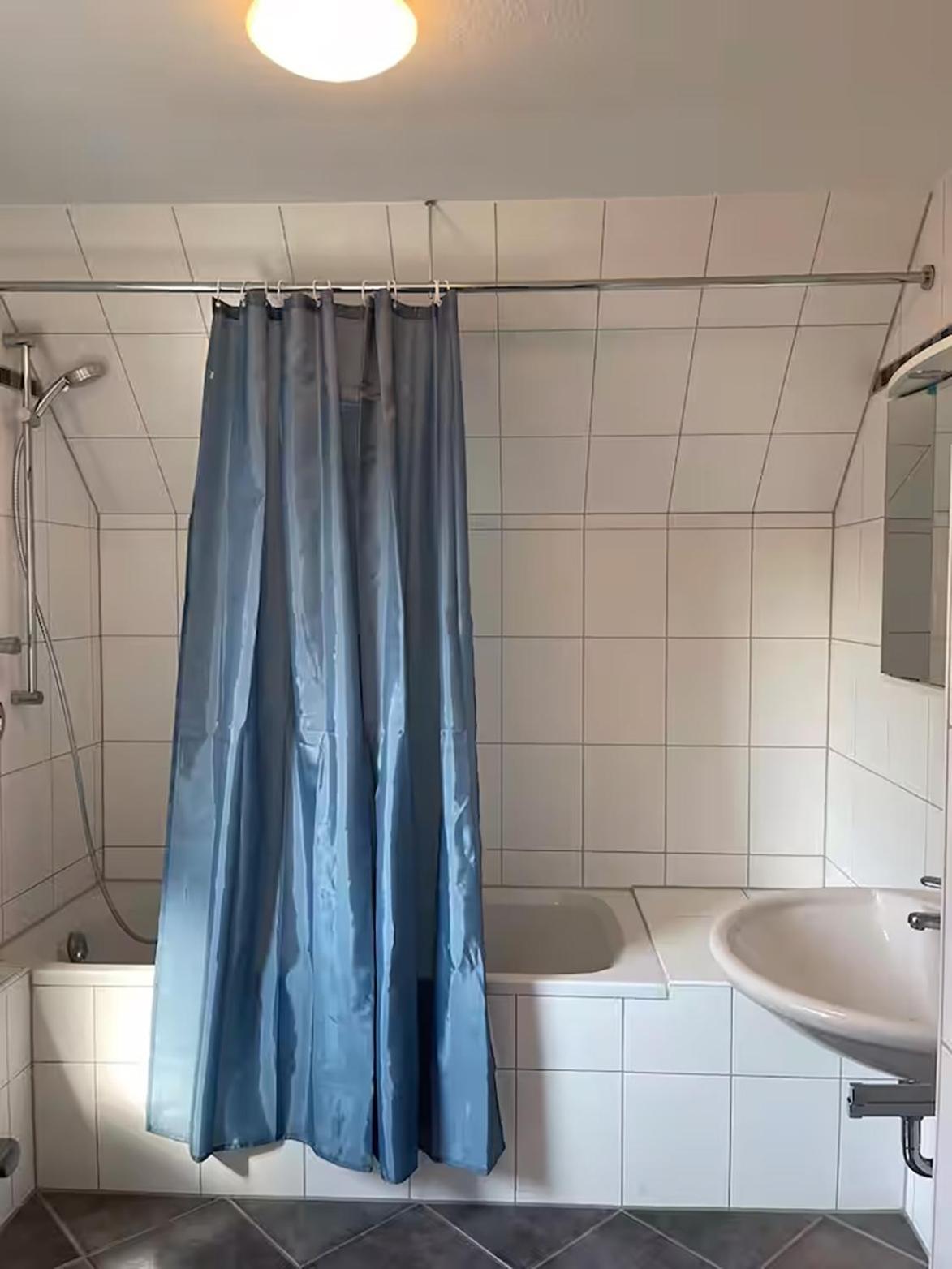 Comfortable Shared Apartment With Private Room In Wesseling Luaran gambar